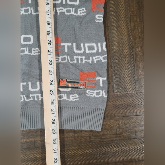 Southpole Studio Daffy Duck Adult XL Crewneck Sweater - Picture 4 of 7